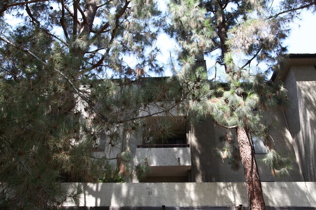 2 br unit is located on the 3rd floor - 4280 Via Arbolada
