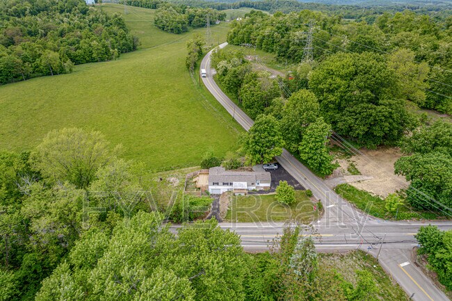 Foto del edificio - 3924 Saltsburg Rd