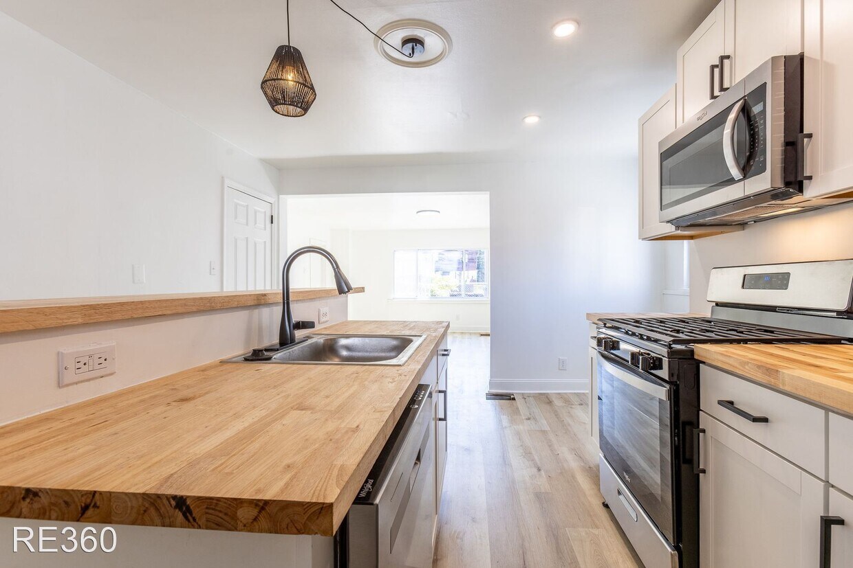 Primary Photo - 2 br, 1 bath House - 829 Proctor Way Allen...