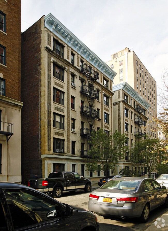 Primary Photo - 414 W 121st St