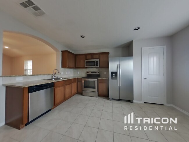 Building Photo - 1404 Granite Path Princeton TX