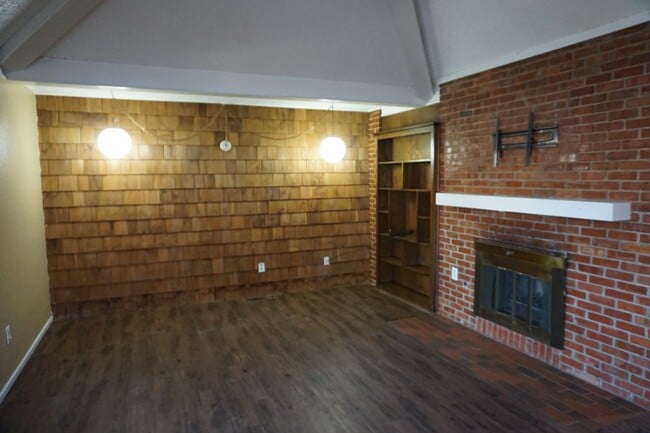 Building Photo - 3720 53rd St