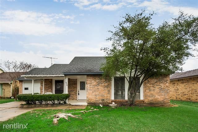 Foto principal - 3 br, 1 bath House - 524 Carl C Senter Street