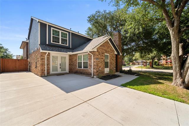 Building Photo - 800 Spicewood Ct