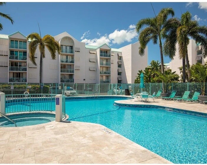 Foto principal - 3655 Seaside Dr