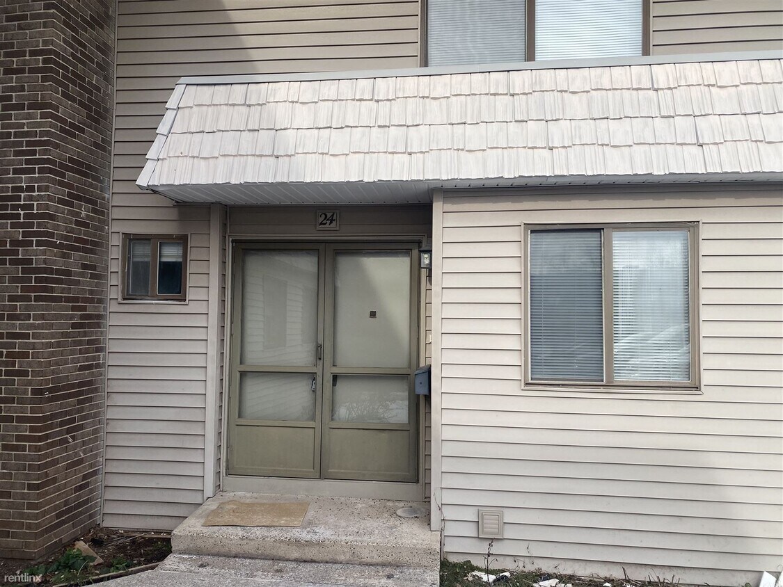 24 Dogwood Ct, Cromwell, CT 06416 Condo for Rent in Cromwell, CT