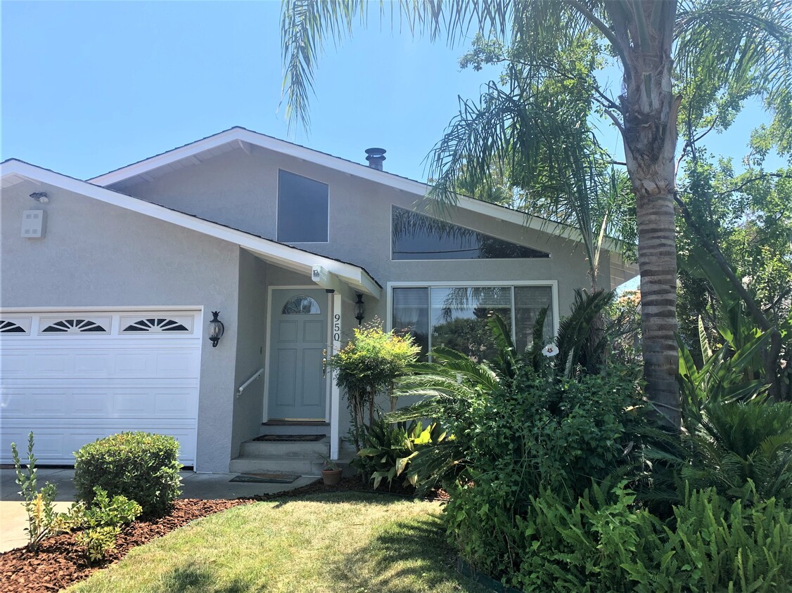 Foto principal - 950 Hazel Ave