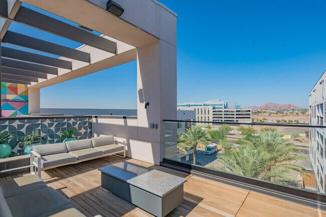 Foto del edificio - 701 W Rio Salado Pkwy