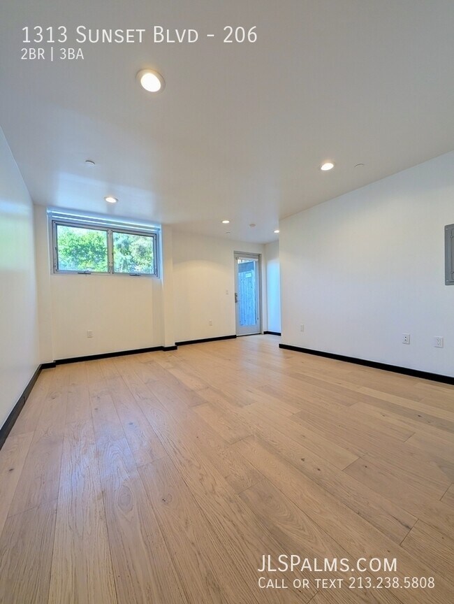 Foto del edificio - 1313 Sunset Blvd