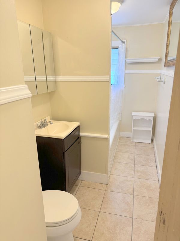 Foto del edificio - 832 1st St N