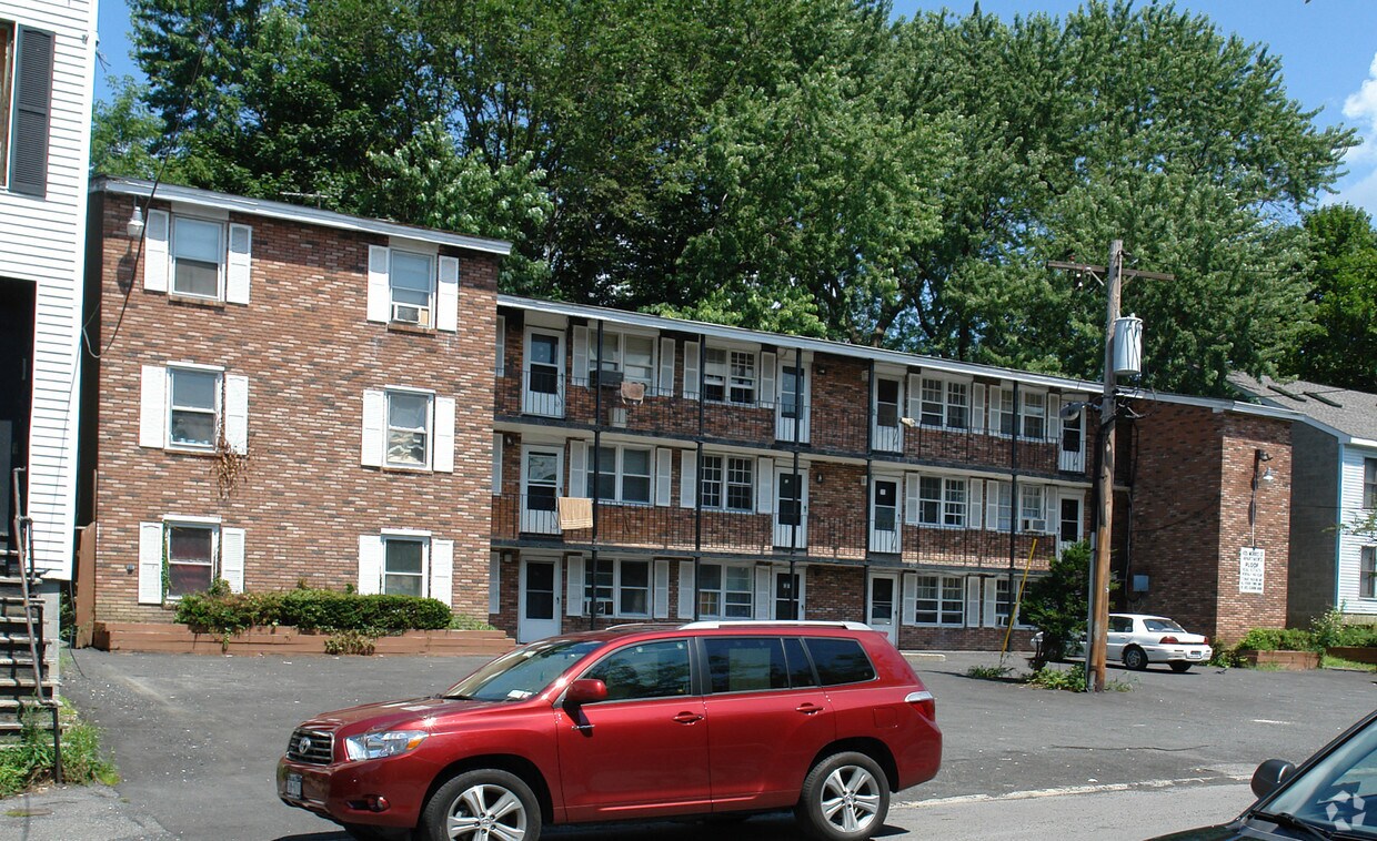 Foto del edificio - 105 Morris Apartments