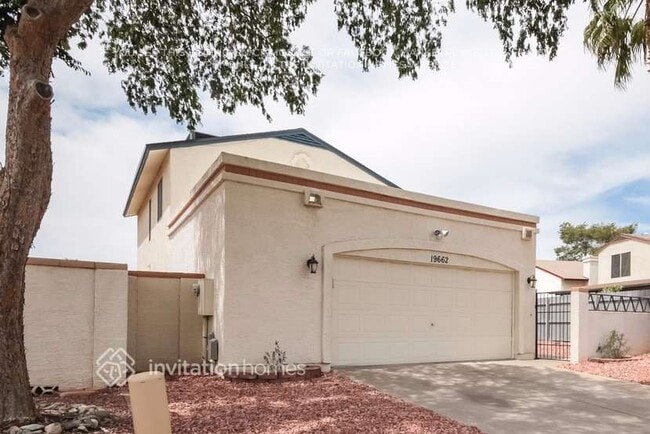 Foto del edificio - 19662 N 48th Ave