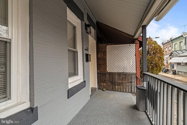 Building Photo - 2539 N Newkirk St