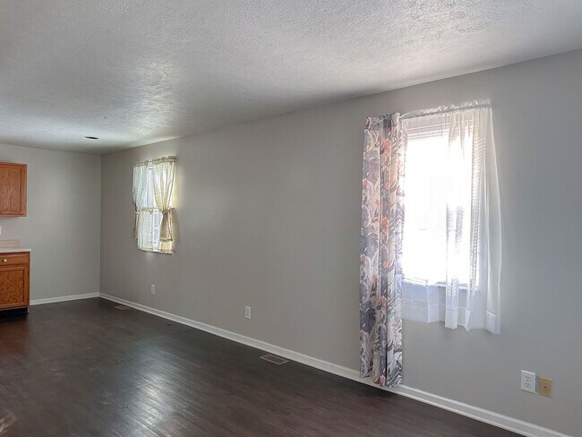 Foto del edificio - 1340 S Elizabeth St