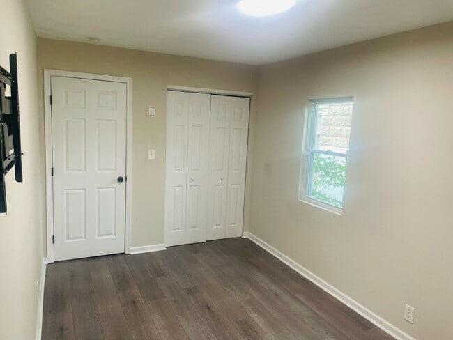 Foto del edificio - 2414 Cottage Ave