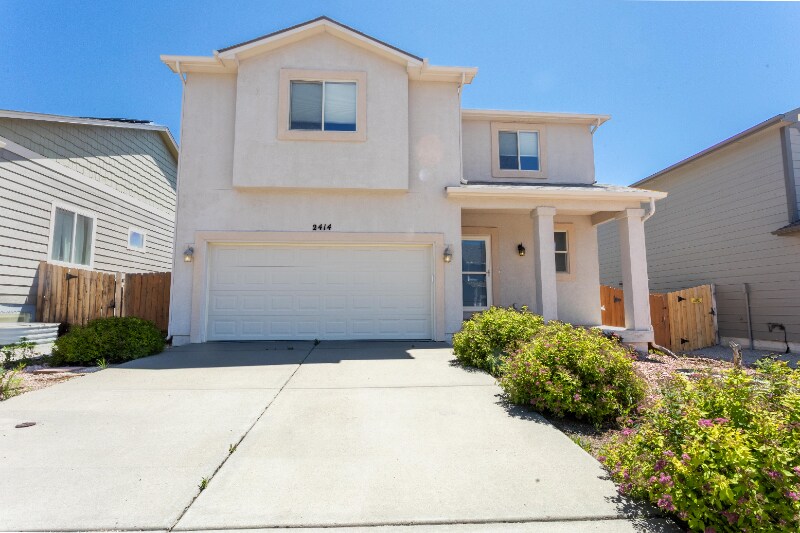 Foto principal - 2414 Reed Grass Way