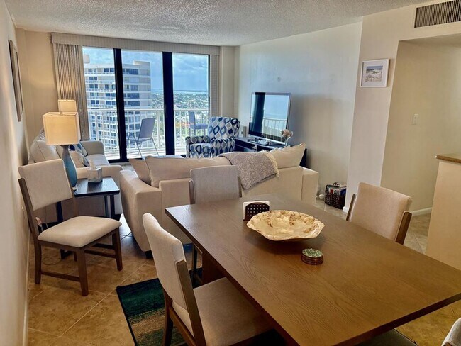 Foto del edificio - 320 Seaview Ct