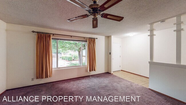Foto del edificio - 2 br, 2 bath House - 309 Olive Circle