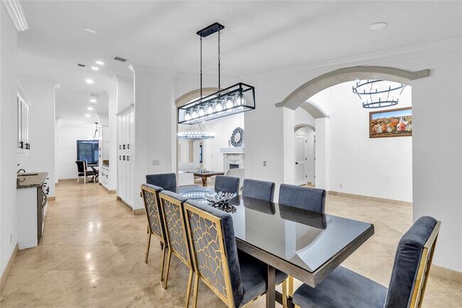 Building Photo - 6300 SW 190th Ave