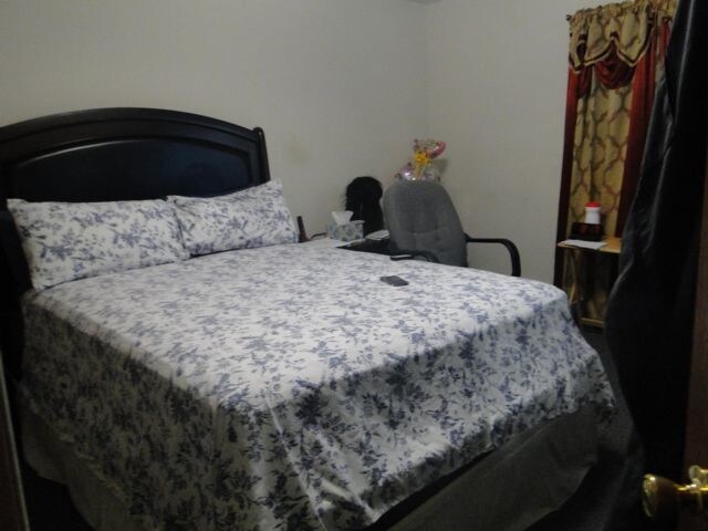 Building Photo - 134-17 Garrett St