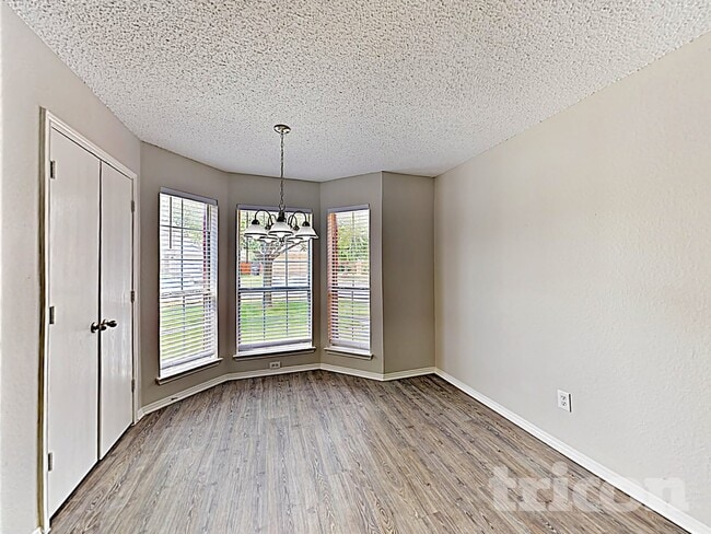 Foto del edificio - 2308 Stagecoach St