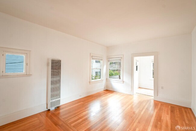 Foto del edificio - 2208 Ward St