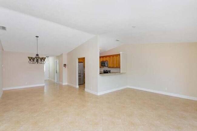 Foto del edificio - 39 Mayfair Ln