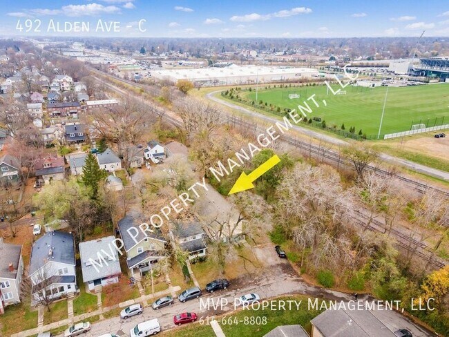 Foto del edificio - Spacious One Bedroom near North Ohio State...