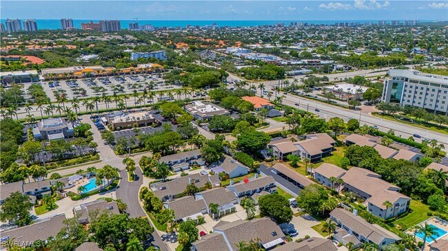 Foto del edificio - 870 Meadowland Dr