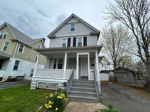Building Photo - 659 Seward St