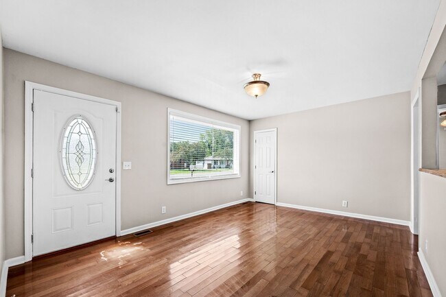 Foto del edificio - 3308 W Hamilton Ave