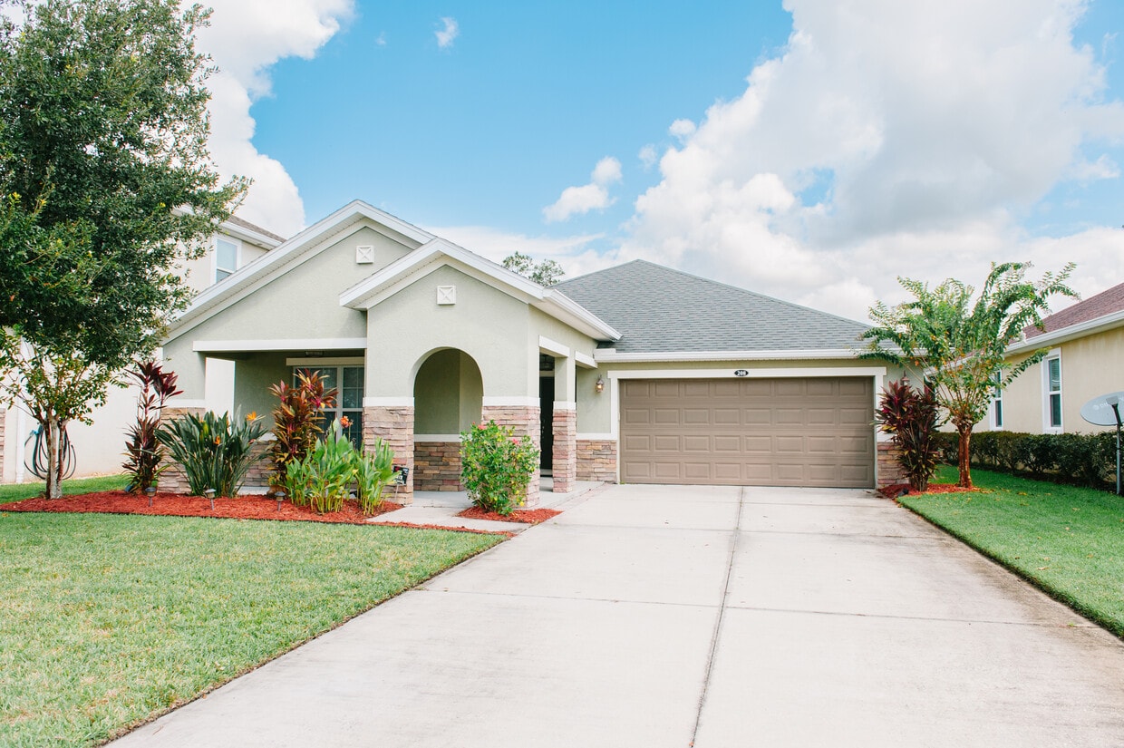 Photo - 208 Grande Lake Dr (Daytona Beach, FL)