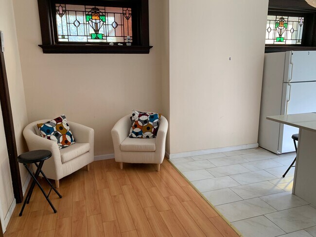 Foto del edificio - 746 Broughton St