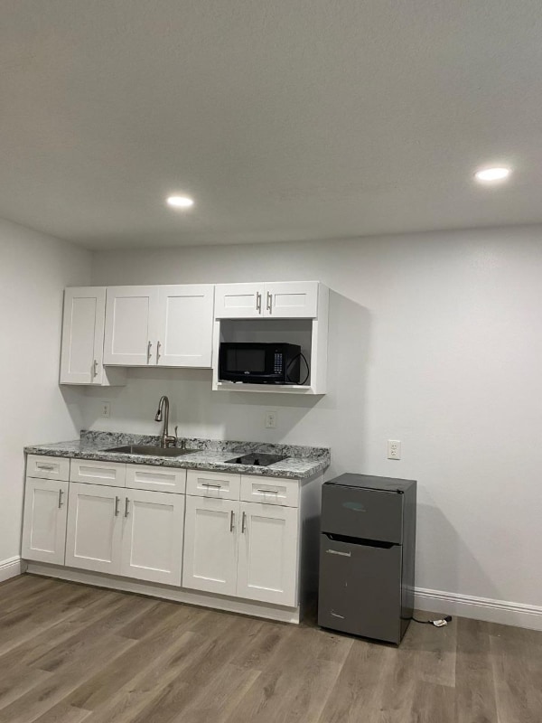 Photo - 571 Lynchfield Ave House