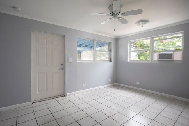 Foto del edificio - 2 Bedroom Apartment in Old Town