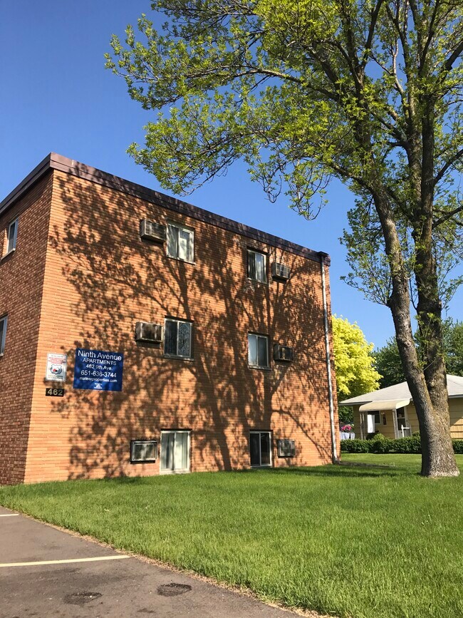 Foto del edificio - 462 9th Ave NW