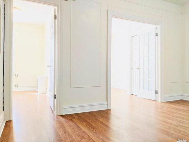 Building Photo - 42-03 162nd St