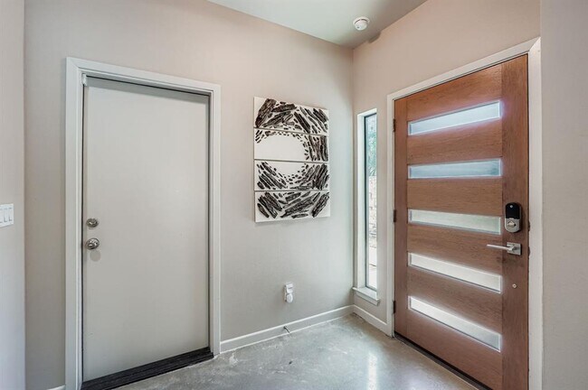 Building Photo - 3524 Charlotte Rose Drive