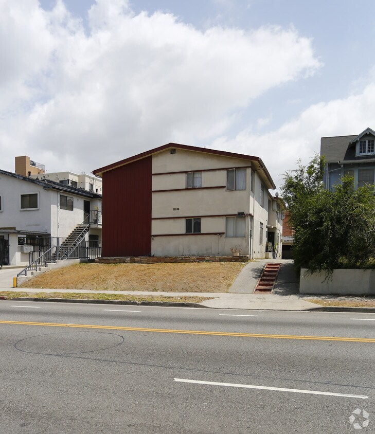 Primary Photo - 332 S Wilton Pl