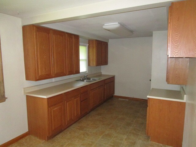 Foto del edificio - 3319 S Wapak Rd