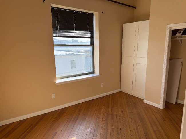 Building Photo - 56 S 3rd St