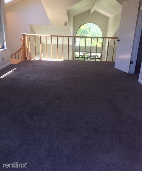 Primary Photo - 3 br, 2 bath House - 404 Mott Ave