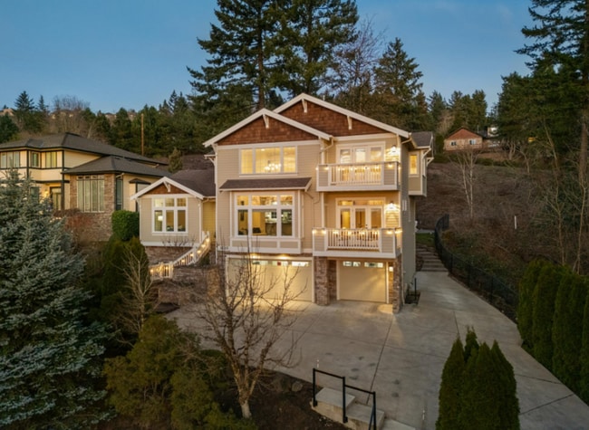 Building Photo - Spacious Happy Valley 4 Bedroom + Office Home with Valley Views, 3-Car Garage & Entertainer’s Bac...