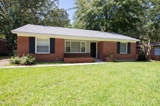 Building Photo - 1828 Shadow Ln