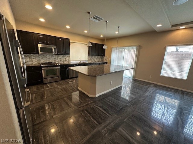 Building Photo - 6064 Lambert Bridge Ave