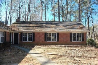Building Photo - 771 Farm Creek Rd NE