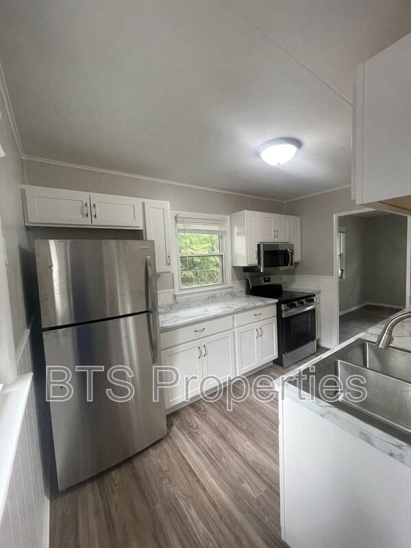 Foto del edificio - 304 E Frances Ave
