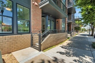 Building Photo - 3000 South Blvd