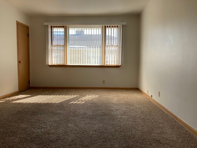 Building Photo - 3465 S 83rd St