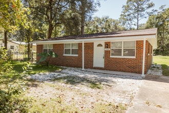 Building Photo - 5140 Muldoon St